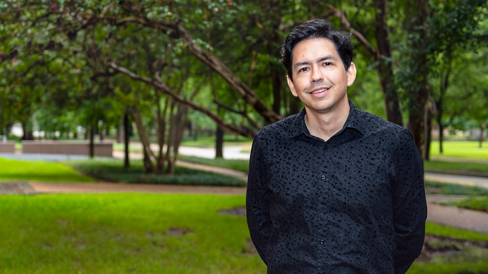 Meet Rice CS’ New Faculty: Vicente Ordóñez-Román, Associate Professor